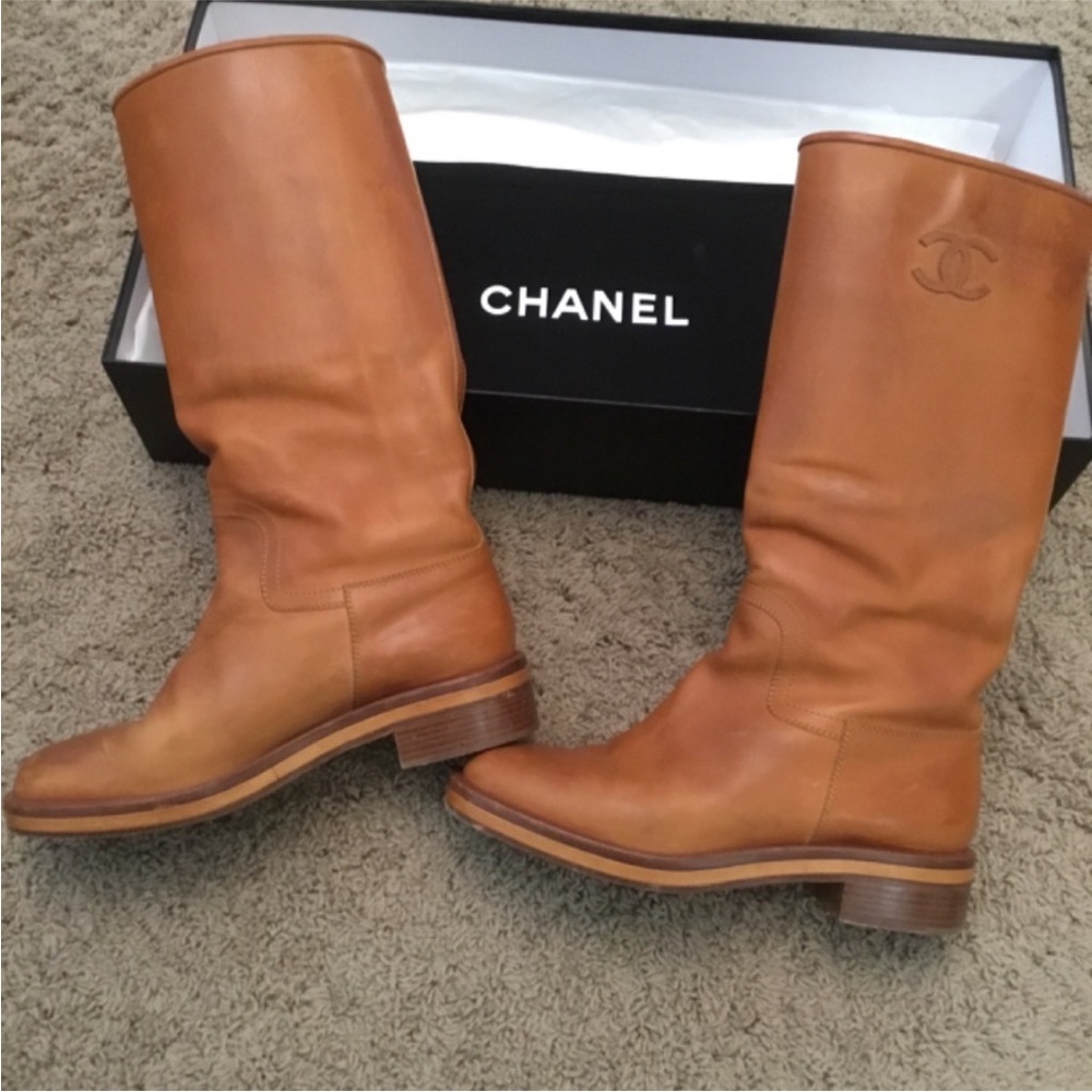 CHANEL Russet Congac Leather knee high riding boots 7.5 37.5 - Picture 3 of 12
